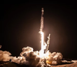 Lancement des 60 premiers satellites Starlink : comment regarder le décollage en direct